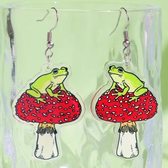 Frog Mushroom Dangle Earrings Whimsical Alice Wonderland Trippy Trendy Fun Red - Picture 1 of 1